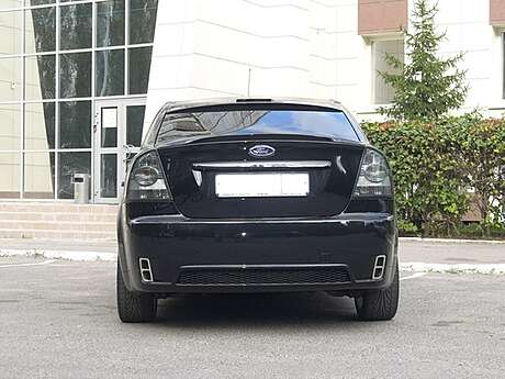 Козырек "Concept" Ford Focus 2 Sedan (с вырезом под стоп-сигнал) (2004-2011)