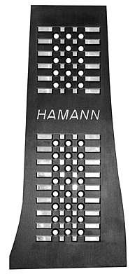 Накладка под левую ногу (черная) Hamann 80G05131 для BMW X7 G07 2019-