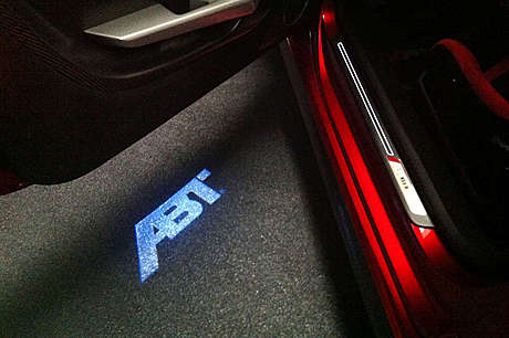 Проекция логотипа на асфальт ABT Sportsline для Audi A4 (B9) (оригинал, Германия)