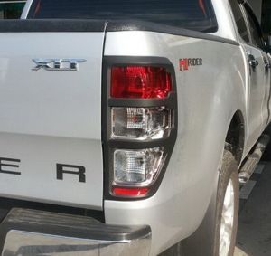 Накладки на задние фары черные V2 для FORD RANGER 2012-