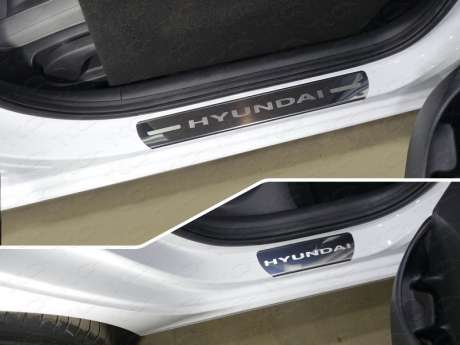 Накладки на пороги (лист зеркальный надпись Hyundai) 4шт код HYUNI3017-08 для HYUNDAI i30 2017-