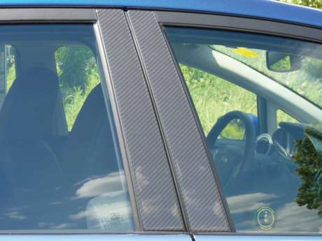Накладки на стойки дверей карбоновые оригинал для Ford Fiesta 2016-