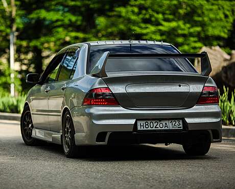 Спойлер Mitsubishi Lancer IX в стиле EVO var№1 (высокий) (2003-2009)