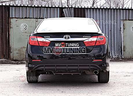 Диффузор заднего бампера var №2 текстурный пластик MV-Tuning для Toyota Camry V50 2012-2014