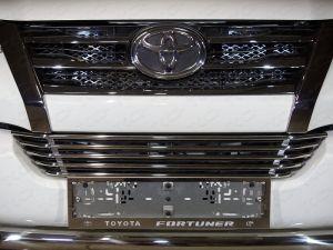 Решетка радиатора внутренняя (лист) код TOYFORT17-14 для TOYOTA FORTUNER 2017-