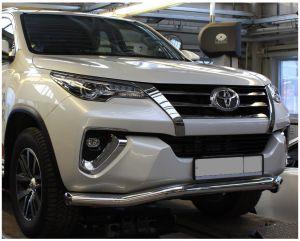 Защита заднего бампера волна диам.76мм, нержавейка, для авто Toyota Fortuner 2017-