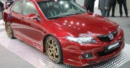 Пороги MUGEN Style для HONDA ACCORD VII (02-07)