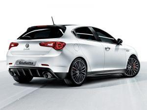 Спойлер на крышку багажника Embossed Black оригинал для Alfa Romeo Giulietta