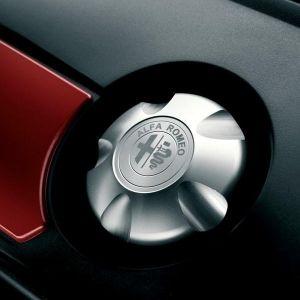 Крышка двигателя Aluminium Diesel оригинал для Alfa Romeo Giulietta