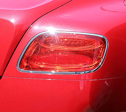 Накладки на задние фонари хромированные IDFR 1-BT604-02C для Bentley Continental GT 2012-2013