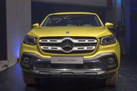 Защита переднего бампера (хром) Mercedes 217353 для Mercedes-Benz X-Class 2017-