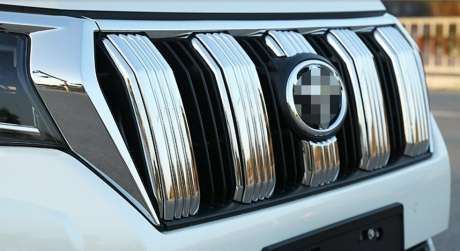 Накладки на решетку радиатора хромированные для Toyota Land Cruiser Prado 150 2017-2021