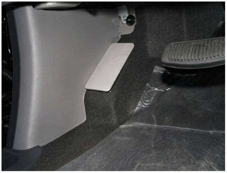 Подставка под левую ногу, алюминий 4мм, для авто Hyundai H1 2008-2018, 2018-