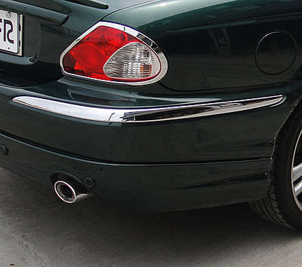 Молдинг на задний бампер хромированный правый IDFR 1-JR801-06C для Jaguar X-Type 2001-2008