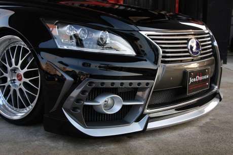 Передний бампер с LED-оптикой Job Design для Lexus GS250 / GS350 / GS450h (с 2012 г.в.) (оригинал, Япония)