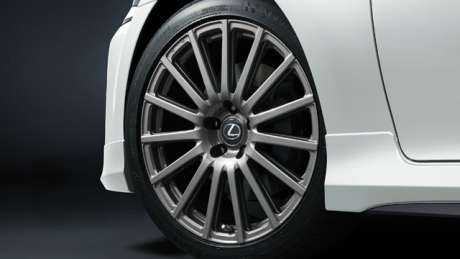 Диски R19 (кованые) с резиной TRD для Lexus GS250 / GS350 / GS450h F Sport (с 2015 г.в.) (оригинал, Япония)