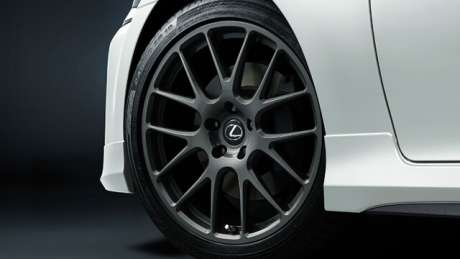 Диски R19 (кованые) с резиной TRD для Lexus GS250 / GS350 / GS450h F Sport (с 2015 г.в.) (оригинал, Япония)