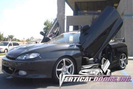 Ламбо двери установочный комплект Vertical Lambo Door VDCHYTIB9699 для Hyundai Tiburon 1997-1999