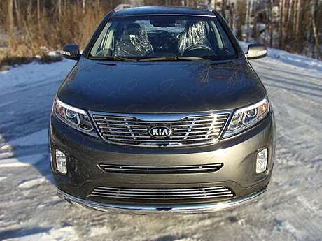 Решётка радиатора верхняя 12 мм KIASOR12-10 для KIA Sorento 2012-2020