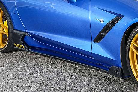 Накладки на пороги карбоновые Revorix 901383 для Chevrolet Corvette C7 2014-2019