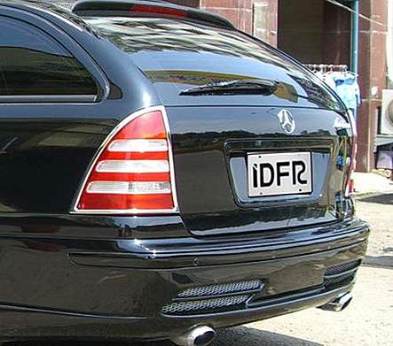 Накладки на задние фонари хромированные IDFR 1-MB104-02C для Mercedes-Benz W203 C Class Wagon 2000-2007