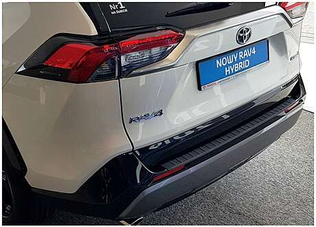 Накладка защитная на задний бампер, пластик, для авто Toyota Rav4 2019-