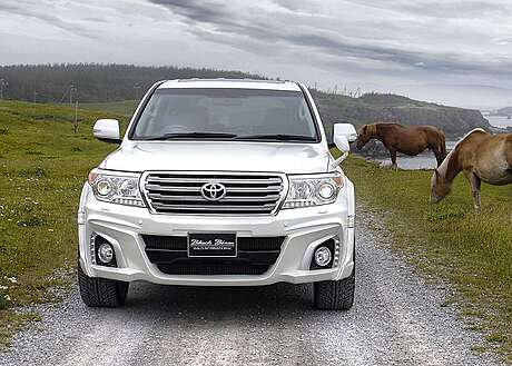 Передний бампер (с LED-оптикой) WALD Black Bison для Toyota Land Cruiser 200 2012-2015