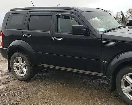 Ветровики на скотче темно-дымчатые, 4шт, для авто Dodge Nitro 2006-2011